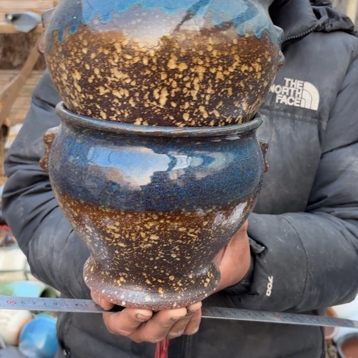 红陶花盆 口径 高度 18 18