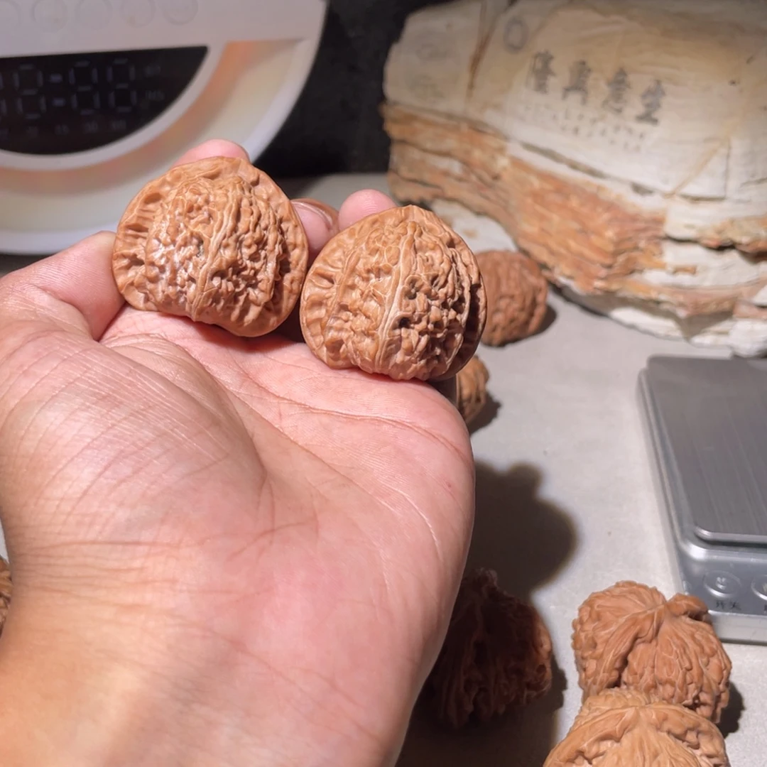 私***念手串/手链核桃三角白39全品