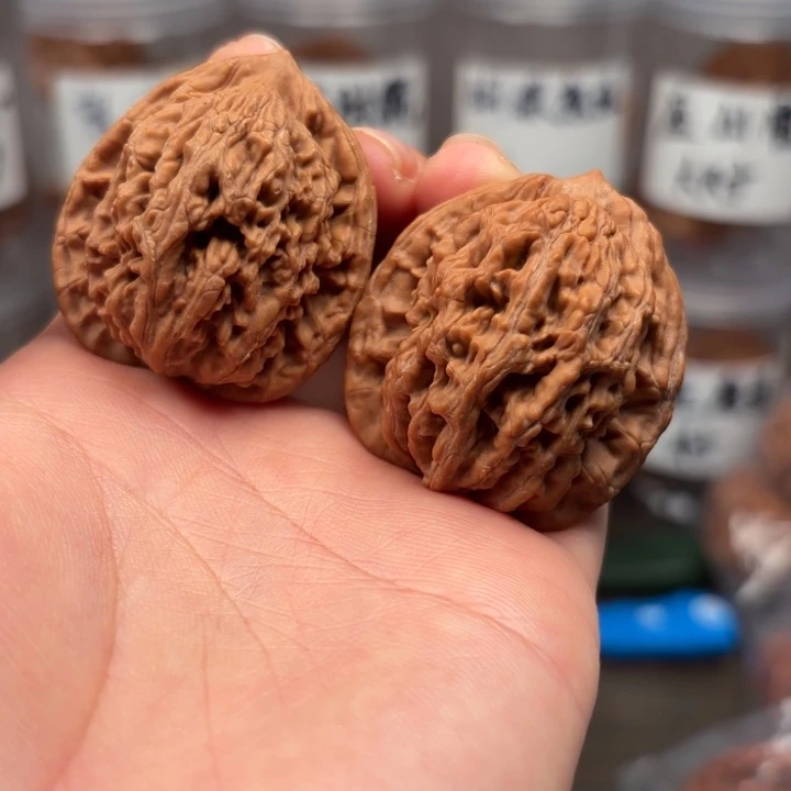 土***薯吊坠桃核35虎头11111