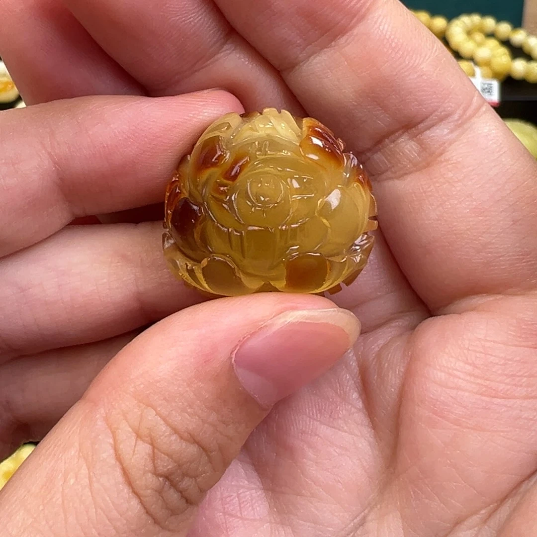 琥珀手链未镶嵌牡丹花