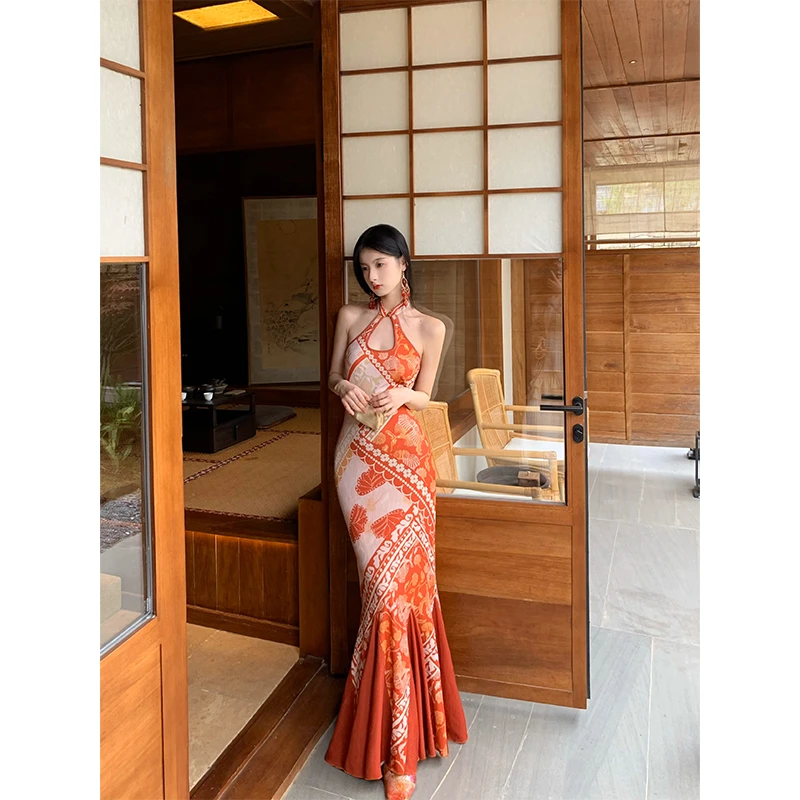 WalkinDark【洛神鸢】民族风弹力包臀印花鱼尾改良旗袍挂脖连衣裙