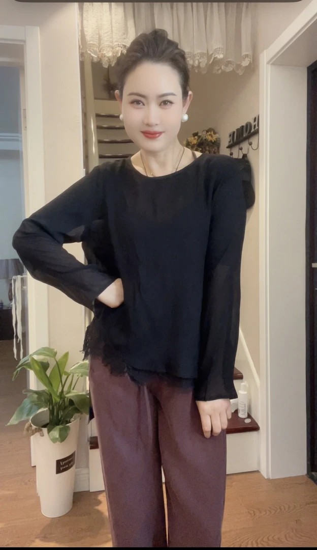 2025春夏新品防晒也不透百搭气质女人味真丝皱上衣