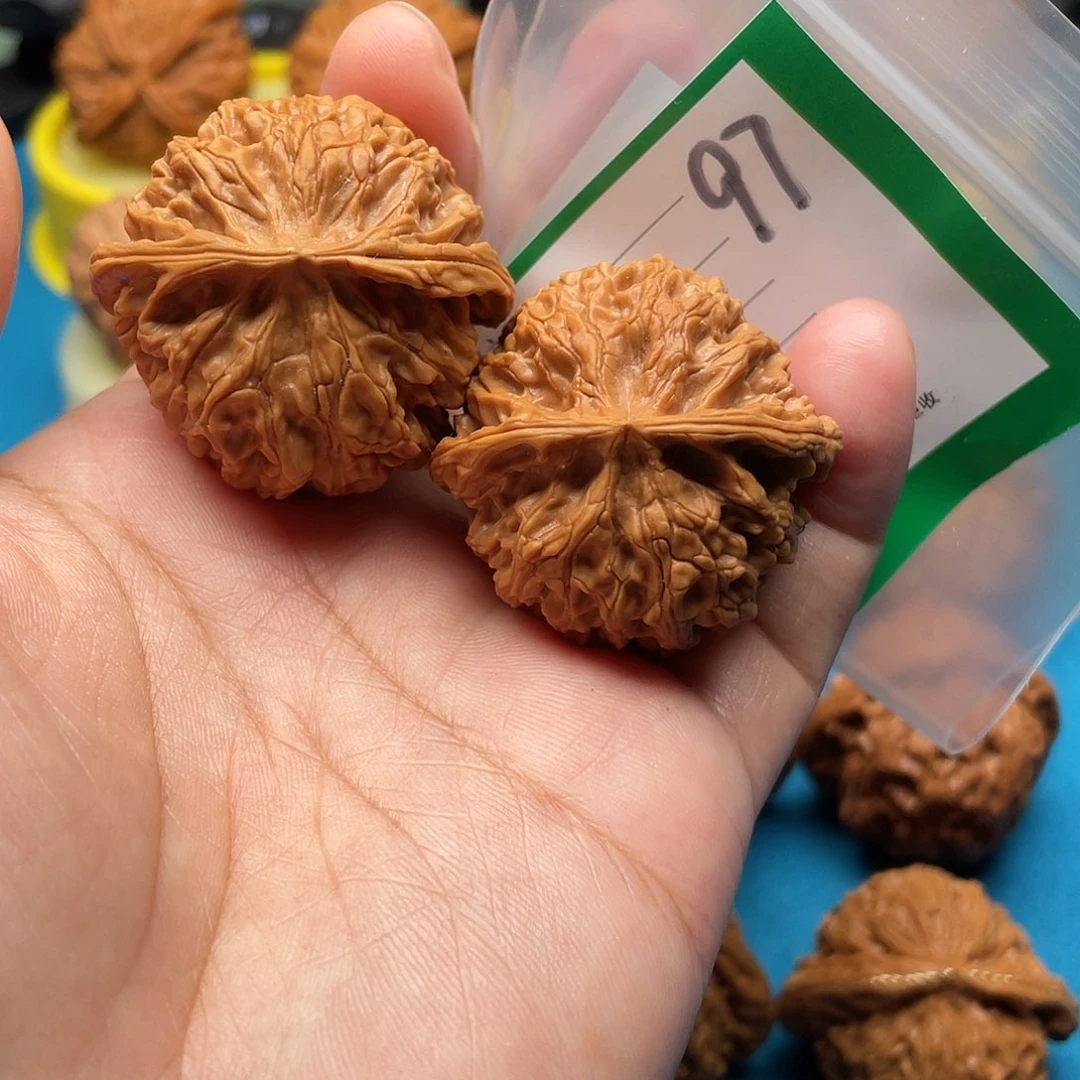 文玩核桃把件汝苹果38