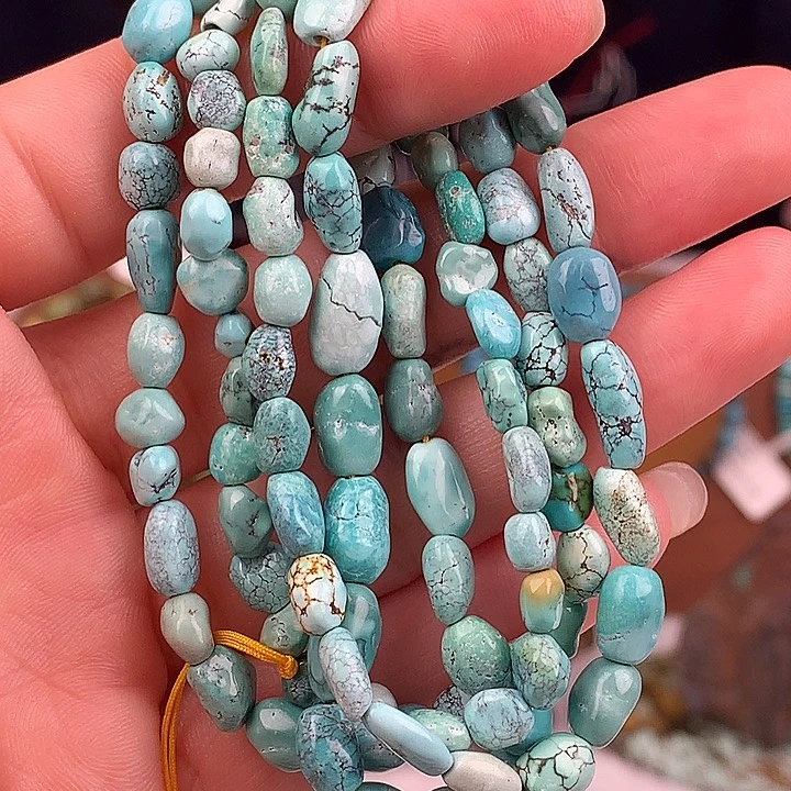 绿松石未镶嵌原矿