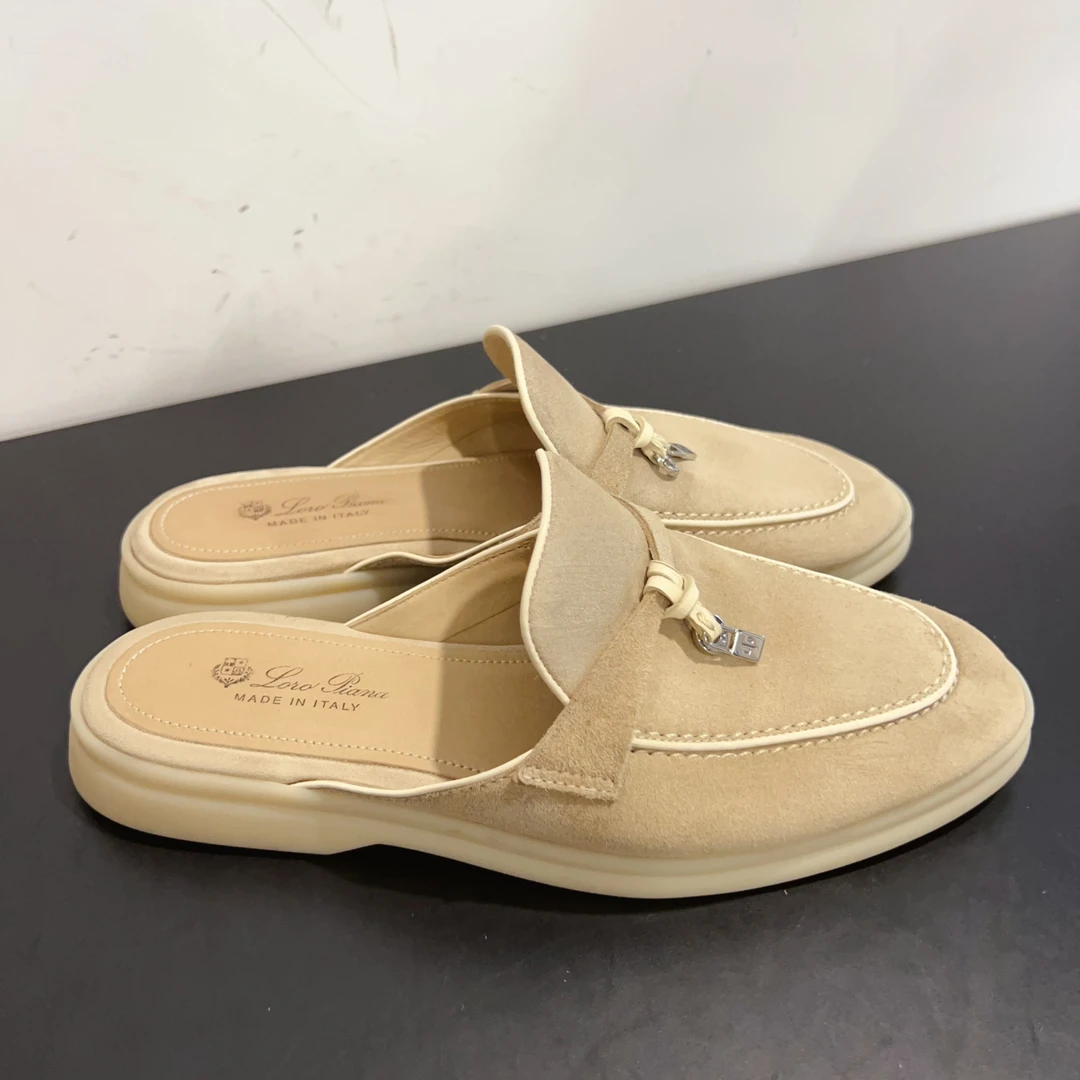 99新 Loro Piana/诺悠翩雅 平底鞋 尺码38/成色看直播 GSS28514