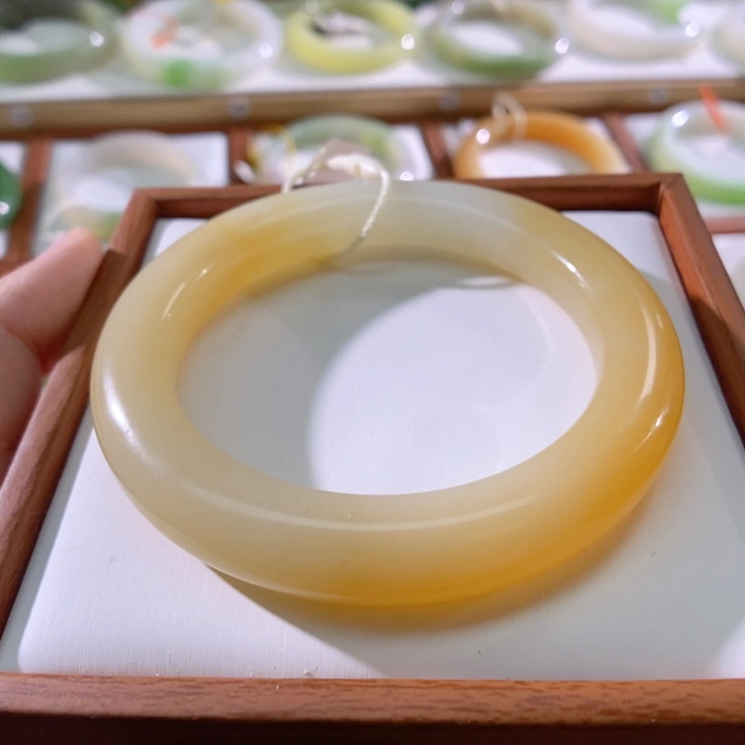 【闪购商品】未镶嵌手镯和田玉（糖玉）
