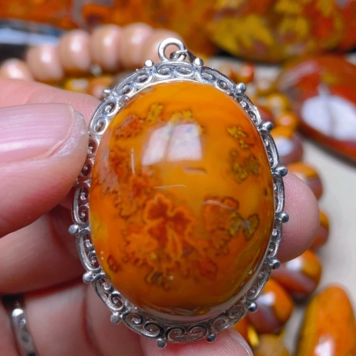 玛瑙/玉髓未镶嵌吊坠