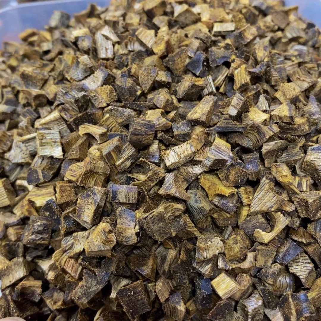 沉香碎屑沉香忍*蓝宝石176克