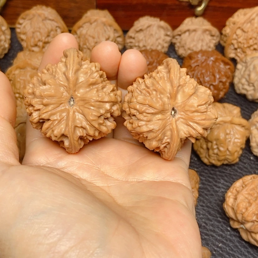 【闪购商品】吊坠文玩核桃梦*人官帽47