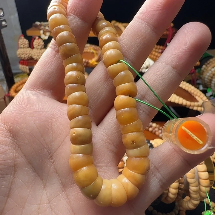 吊坠龙脊菩提半玉化单圈大肠卡10