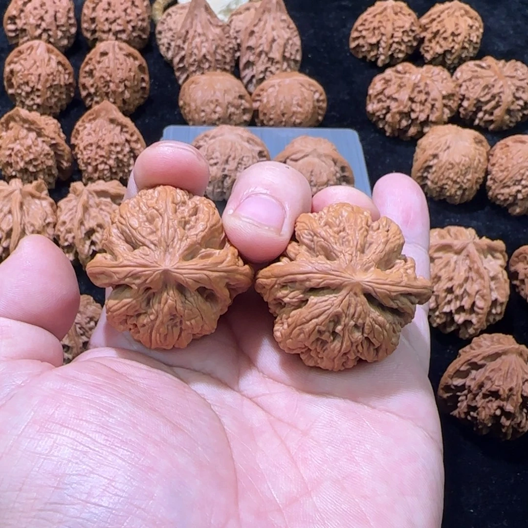 把件文玩核桃39粗筋球