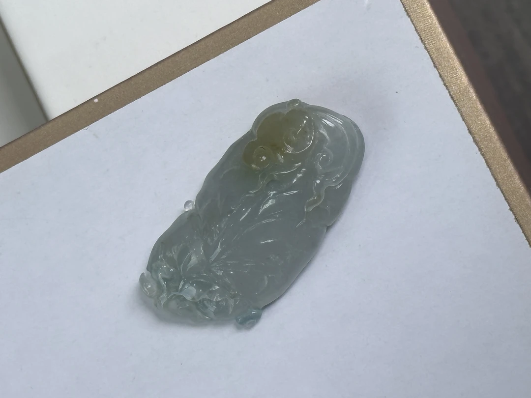 天然A货翡翠挂件