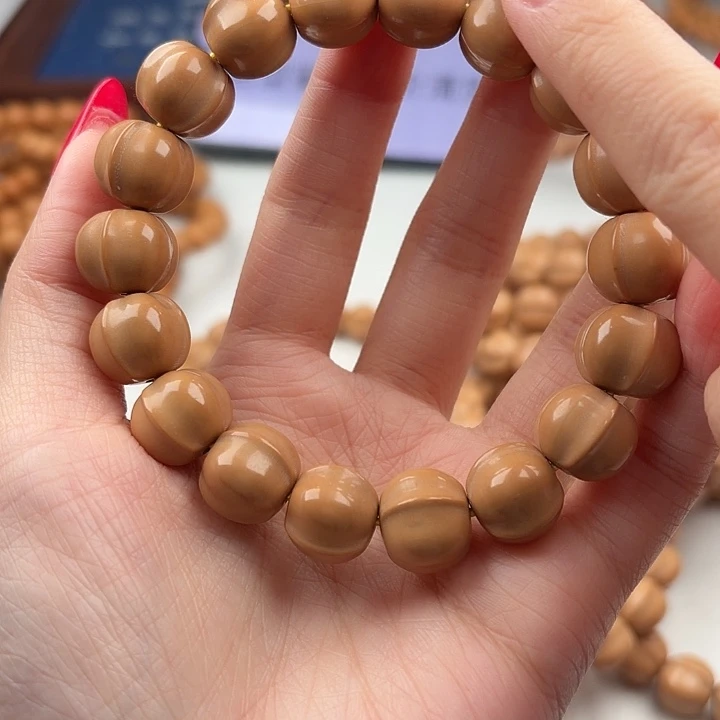 猴头核桃手串无暇反油点三花鲨鱼13+