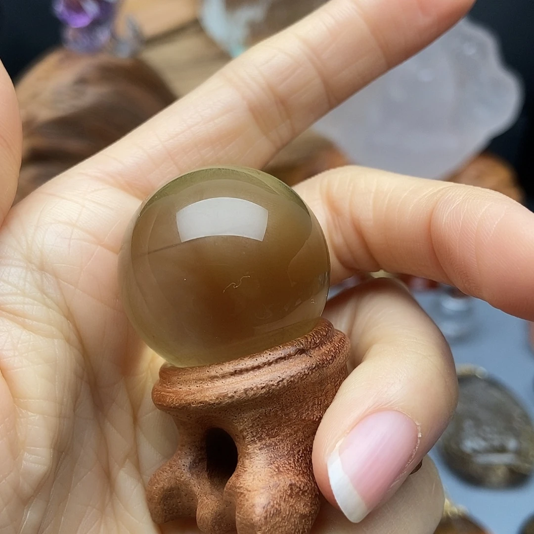 颈饰水晶未镶嵌吊坠