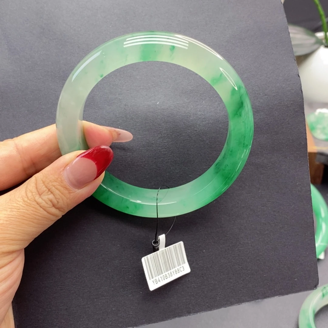 石英质玉手镯未镶嵌M*