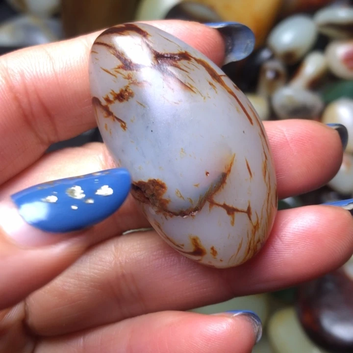 和田玉未镶嵌珠宝奇石