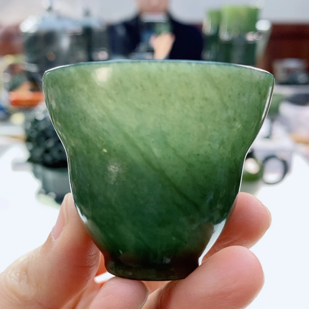 未镶嵌和田玉摆件