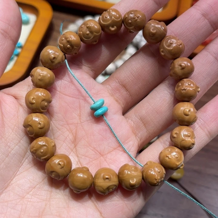 猴头核桃手串猴头核桃手串搭配绿松