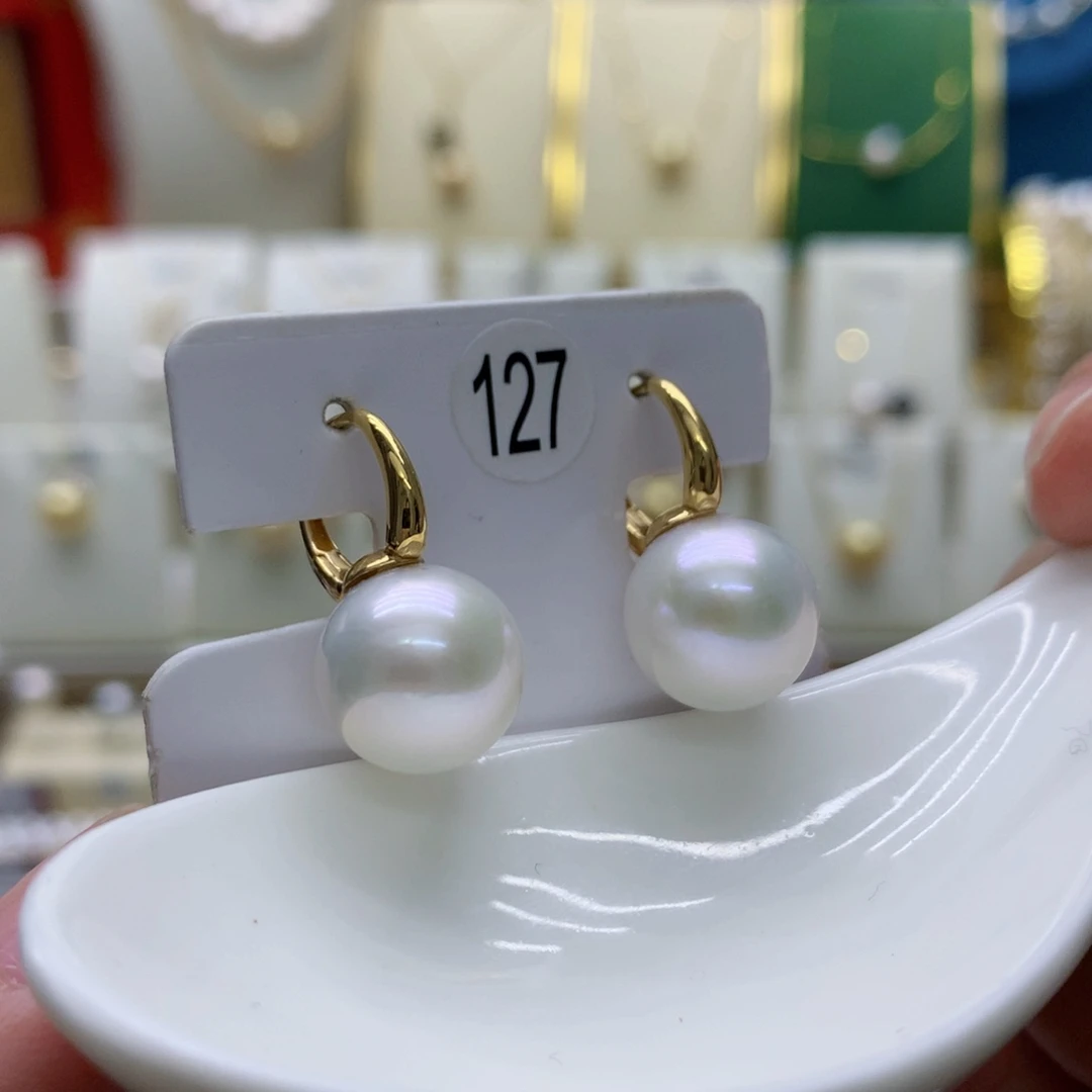淡水珍珠耳饰18K金镶嵌