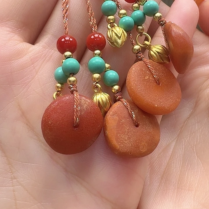 琥珀未镶嵌珠宝奇石配饰