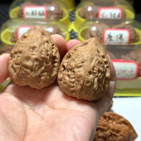 吊坠文玩核桃穿山甲