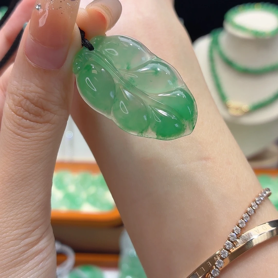 石英质玉未镶嵌颈饰丝***宋