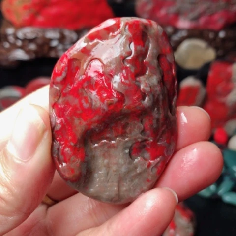 昌化鸡血石昌化鸡血石原石