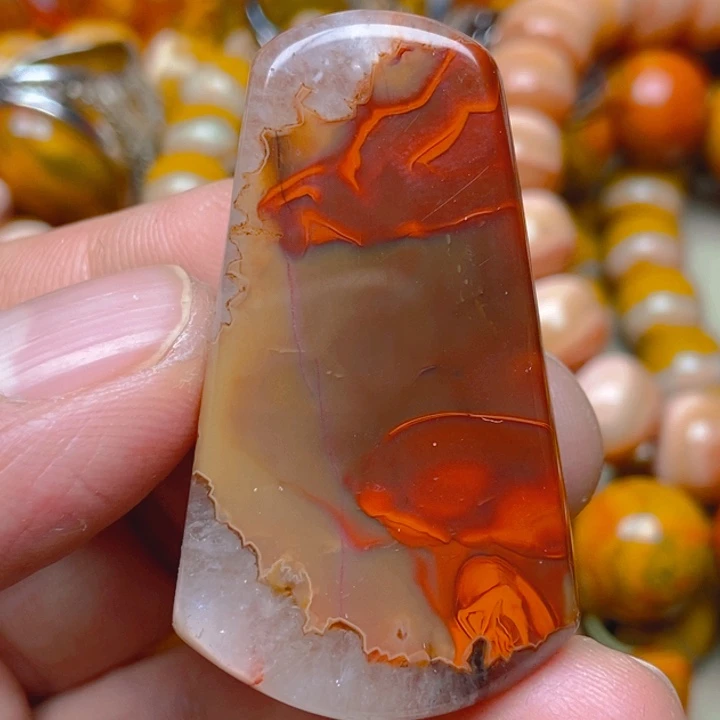 玛瑙/玉髓未镶嵌吊坠