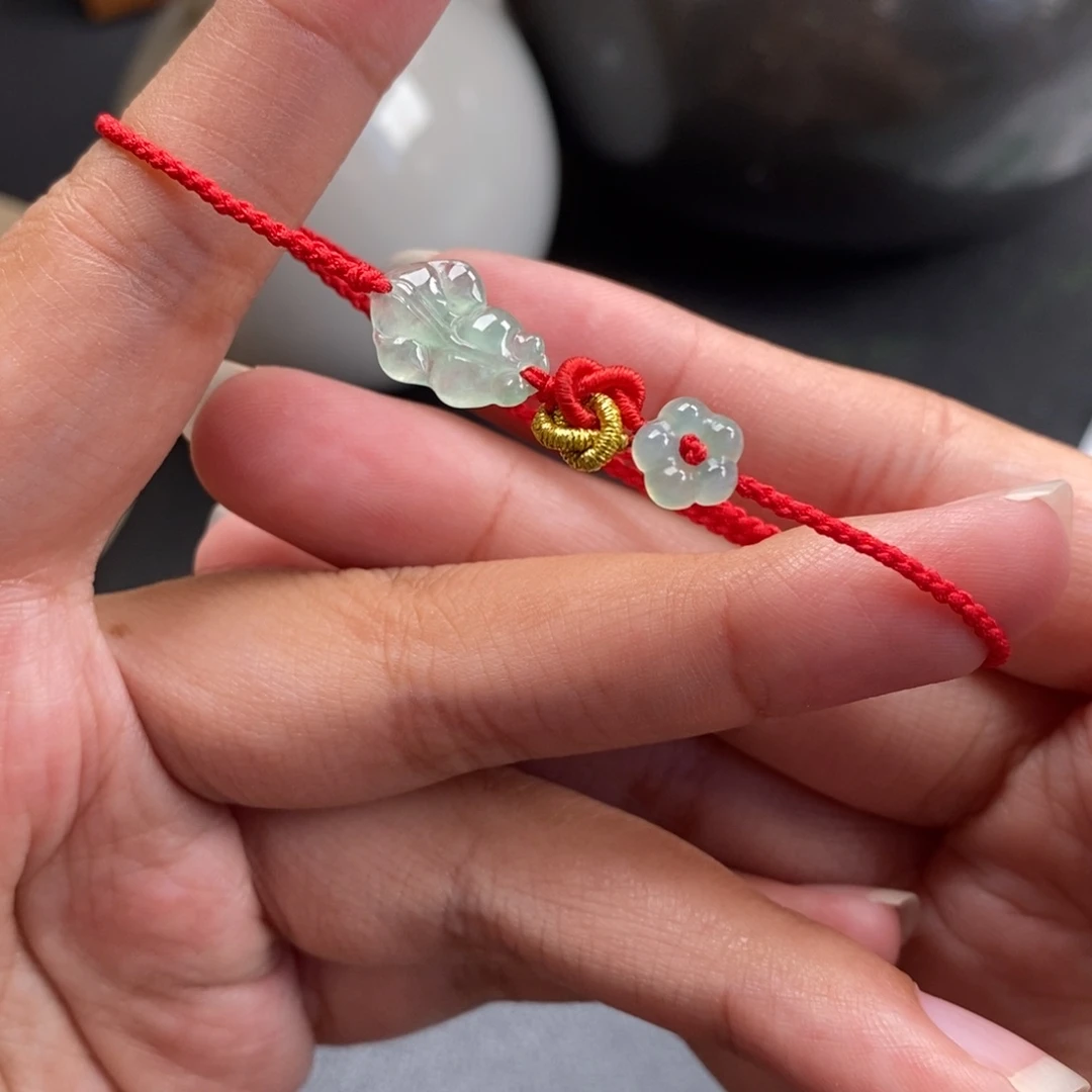 翡翠散珠小鱼花花手绳