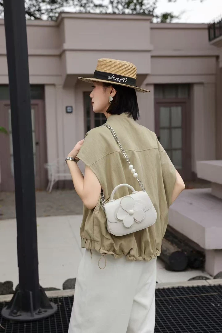 2012#白色【尺寸：长20.5宽-高16.5】休闲百搭时尚经典女士纯单肩包