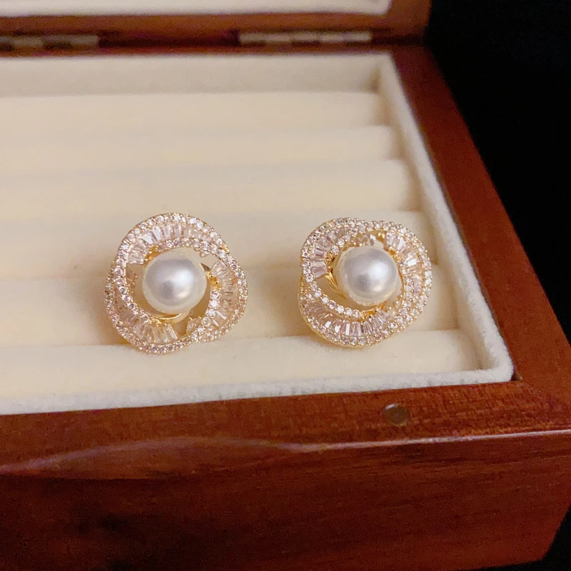 铜合金仿珍珠耳饰 【HD】气质百搭小众时尚轻奢超闪珍珠螺旋耳钉