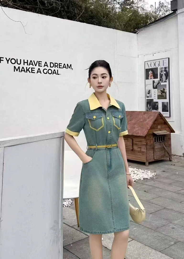 M12夏季爆款显气质瘦时尚洋气潮流减龄修身收腰女士牛仔连衣裙