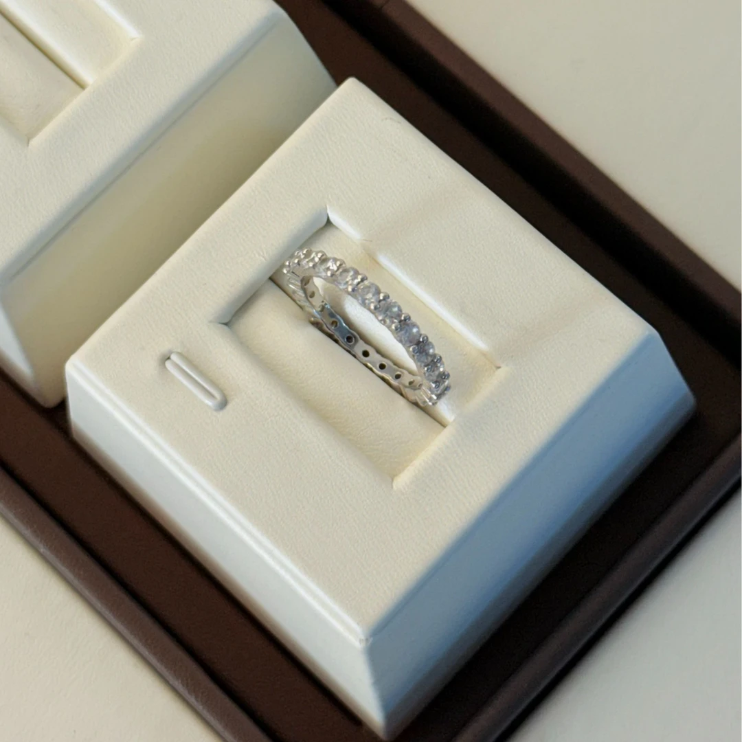 925银戒指 LGJ32  925纯银 排钻 六抓两克 戒指