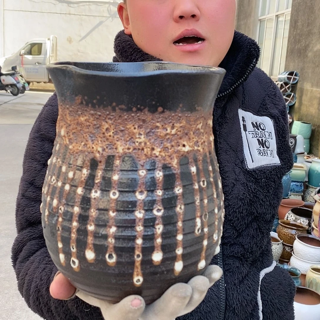 紫砂花盆口15高20瑕疵
