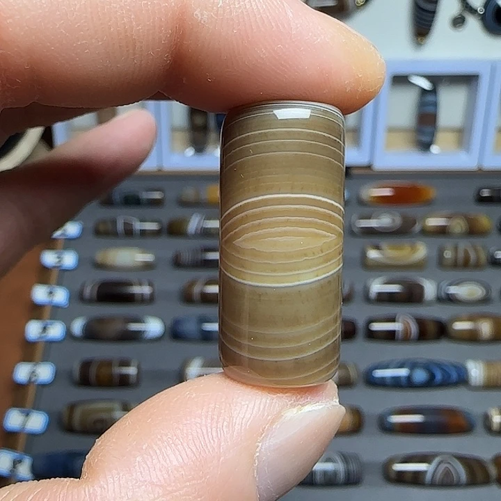 玛瑙/玉髓合金颈饰