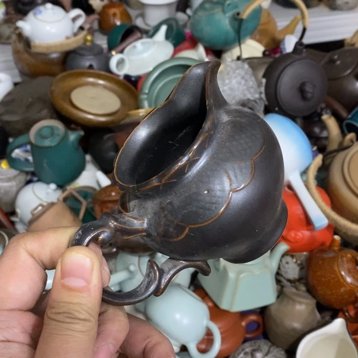 陶瓷艺术品及陶瓷壶