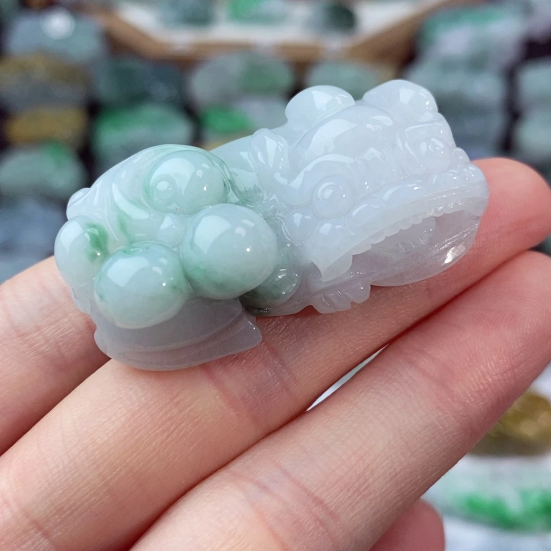 翡翠未镶嵌颈饰天然