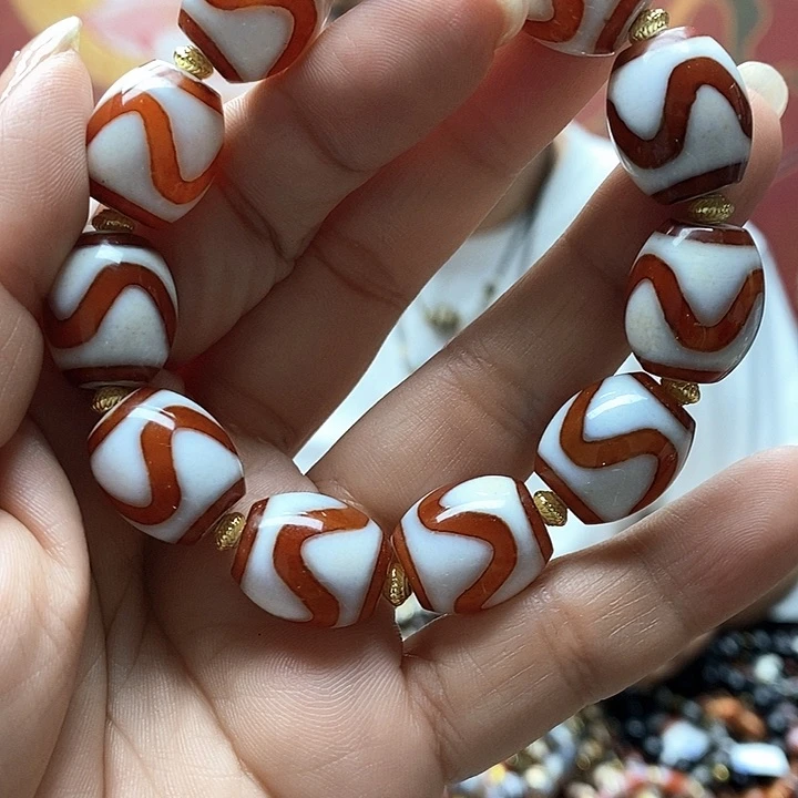 玛瑙/玉髓颈饰合金