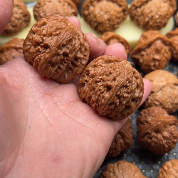 文玩核桃吊坠正磨41全品