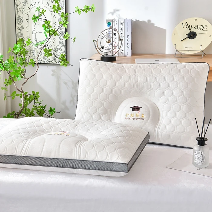 新款乳胶枕芯护颈记忆枕家用宿舍枕头-金榜题名