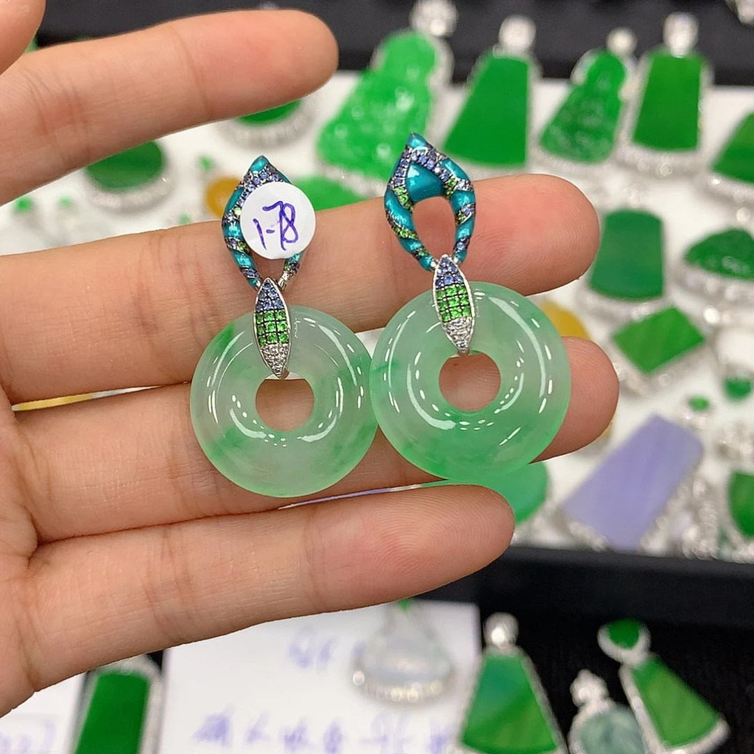 【闪购商品】翡翠耳钉18K金镶嵌甜甜圈