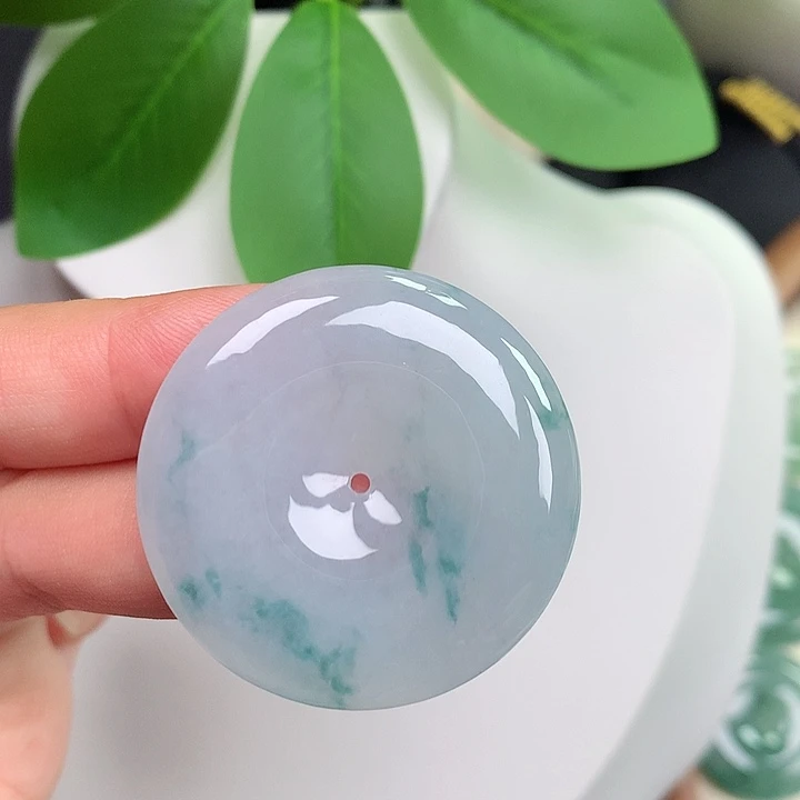 颈饰未镶嵌翡翠平安扣 35.4x5.8mm
