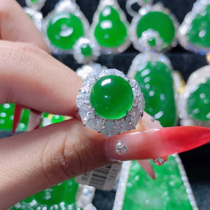 翡翠颈饰18K金镶嵌1858156。