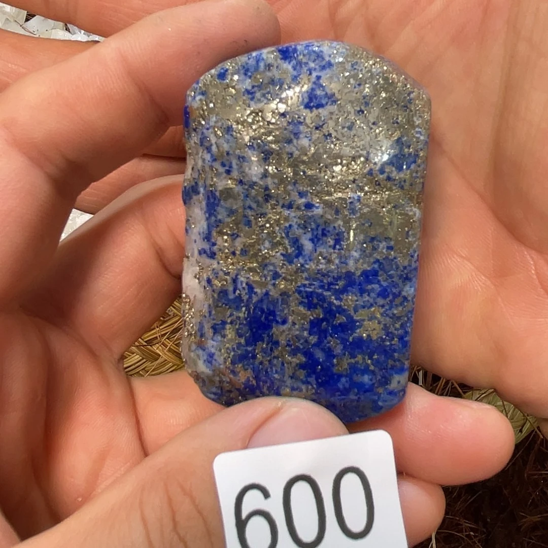 青金石未镶嵌摆件z z