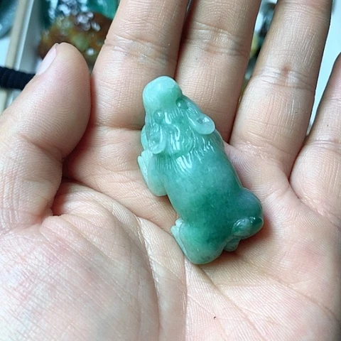 翡翠颈饰未镶嵌天然缅甸翡翠a货