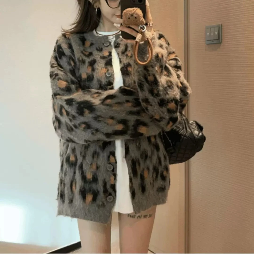 磨毛豹纹慵懒风提花外套