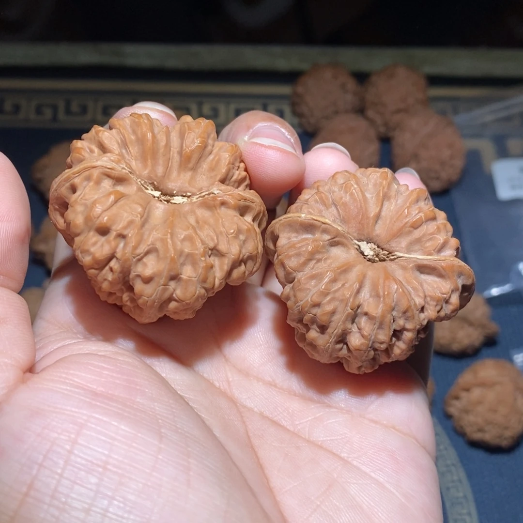 吊坠文玩核桃41尺凹底