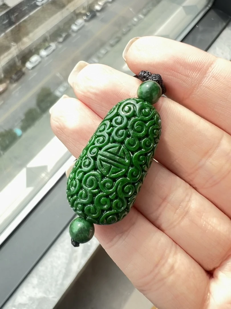 【懿芯珠宝】编绳 辣绿干青吊坠 天然缅甸A货翡翠（48h鉴赏期）6800