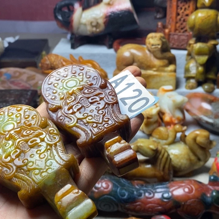 玛瑙/玉髓未镶嵌挂件