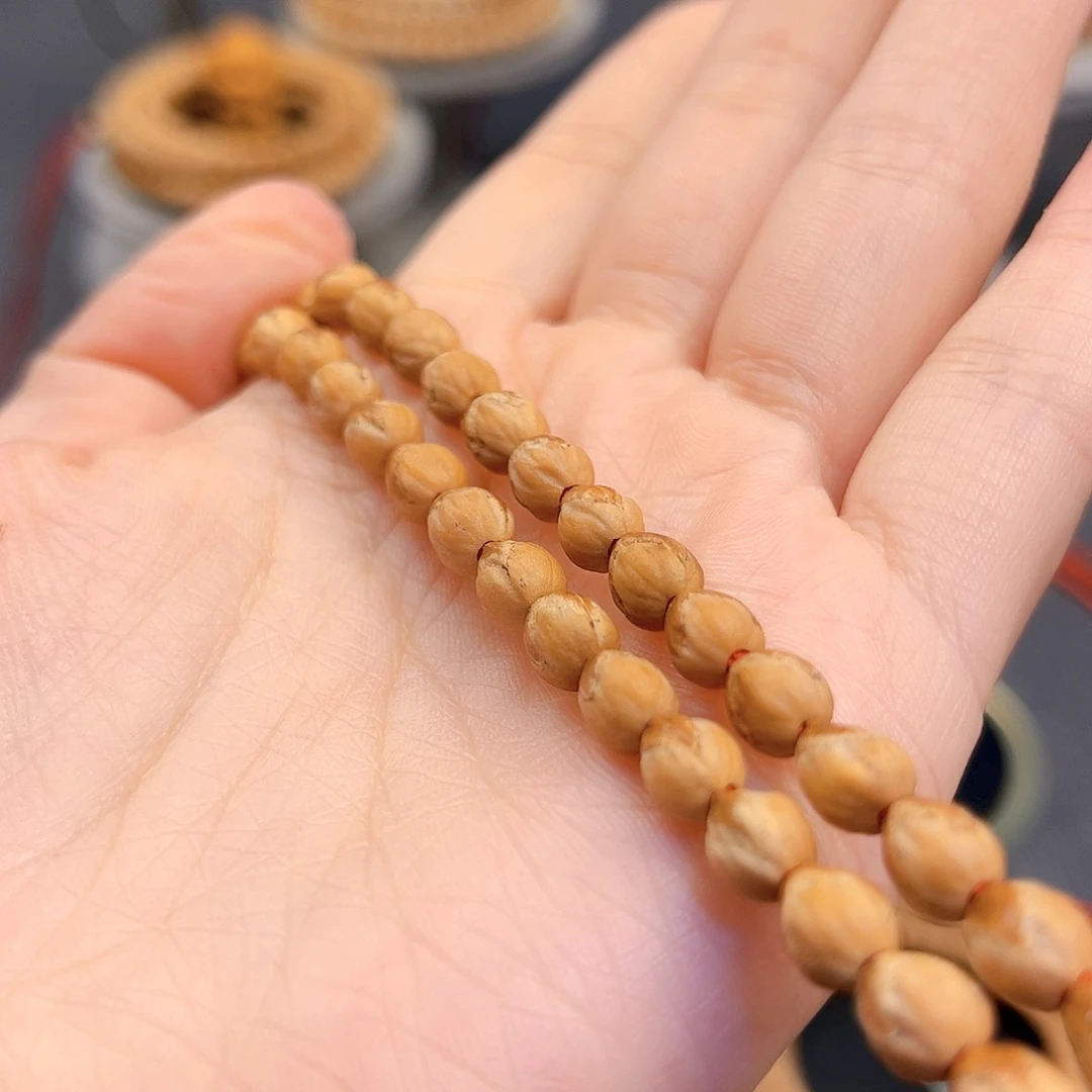 微****手串柏香籽/百香籽